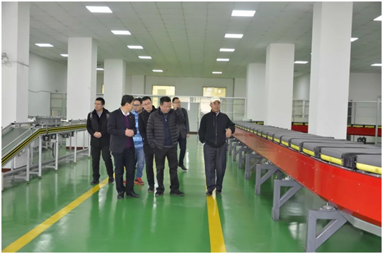 Öйú×ðÁú¼¯ÍÅ