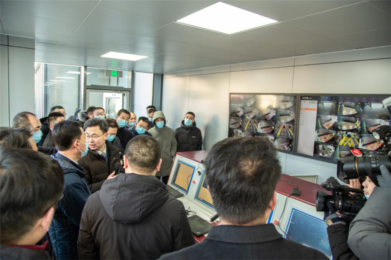 Öйú×ðÁú¼¯ÍÅ